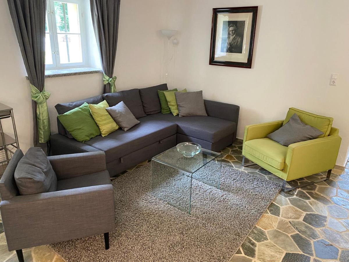 Schloss Grabow, A Luxury Piano Collection Resort&resting Place, Prignitz Brandenburg Apartment *
